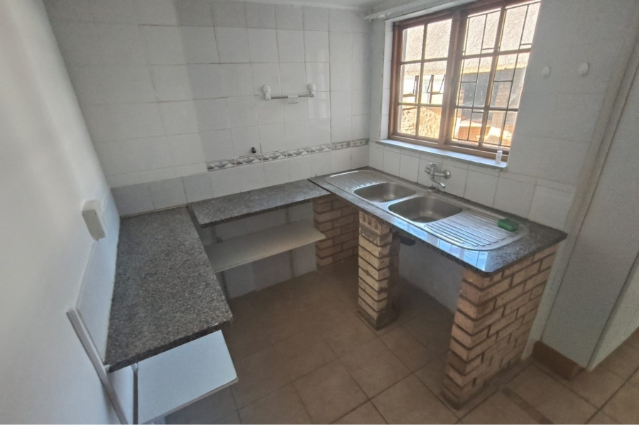To Let 3 Bedroom Property for Rent in Beacon Bay Eastern Cape